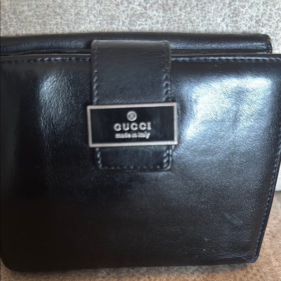 Gucci Black Leather Wallet - Picture 3 of 11